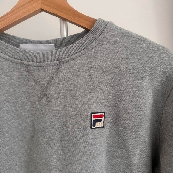 VINTAGE Fila Classic Gray Crewneck Sweater Medium - Picture 2 of 5